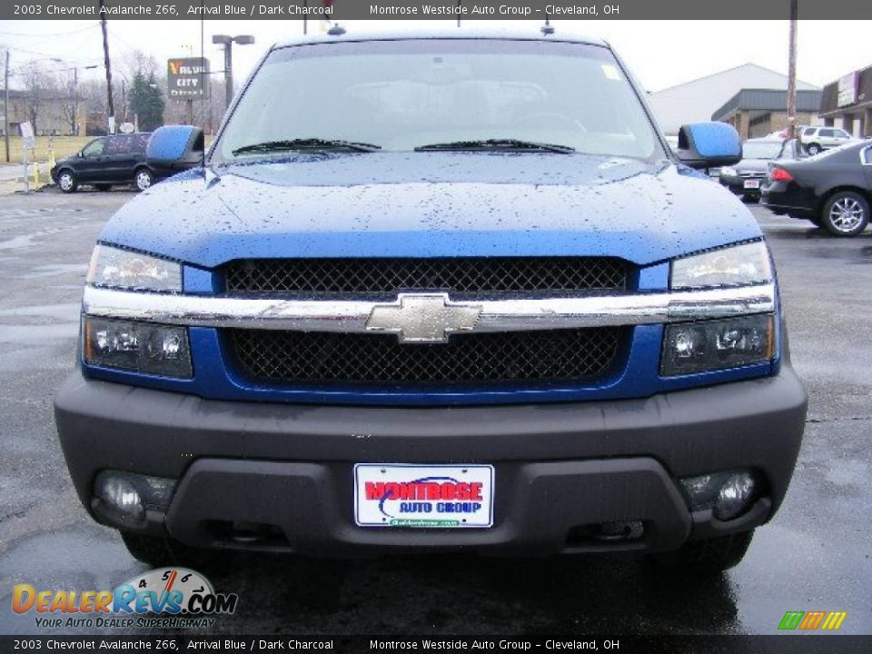 2003 Chevrolet Avalanche Z66 Arrival Blue / Dark Charcoal Photo #8