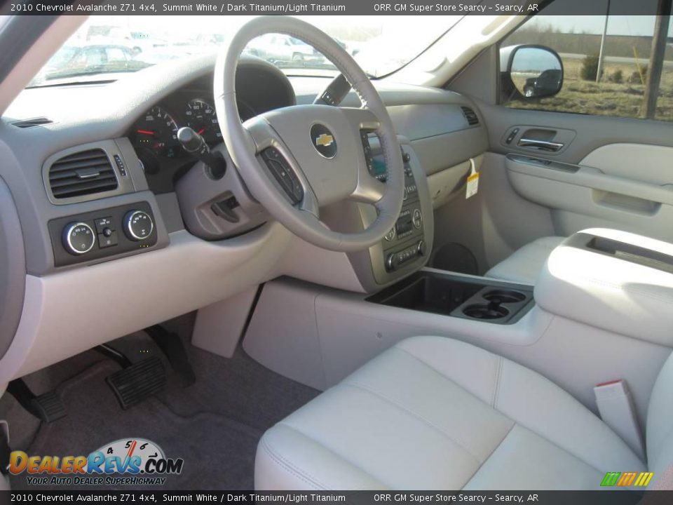 2010 Chevrolet Avalanche Z71 4x4 Summit White / Dark Titanium/Light Titanium Photo #5