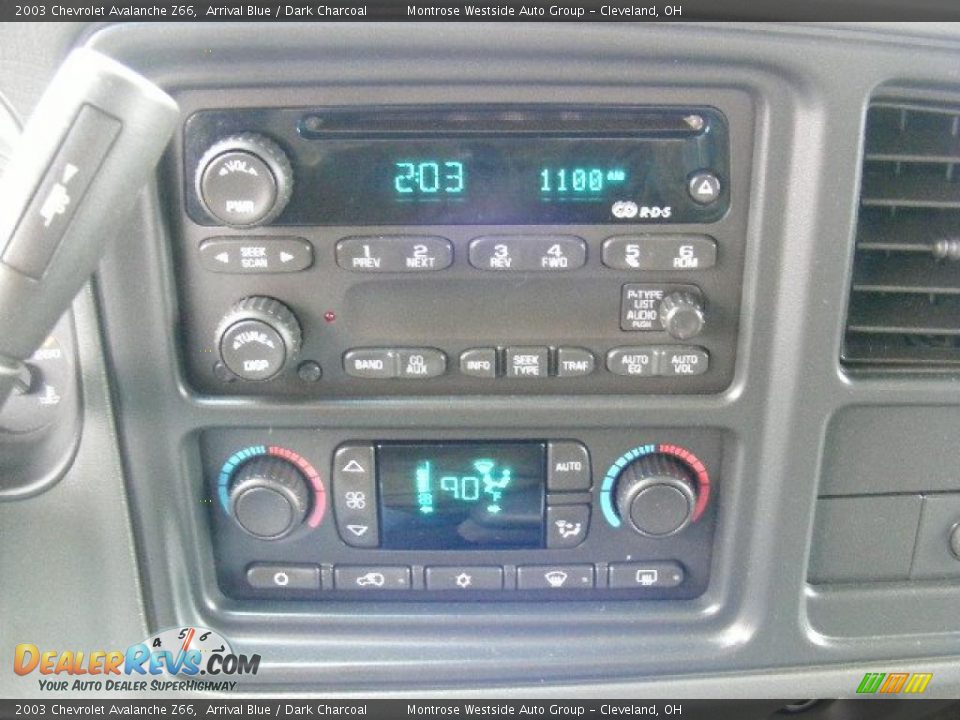 2003 Chevrolet Avalanche Z66 Arrival Blue / Dark Charcoal Photo #19