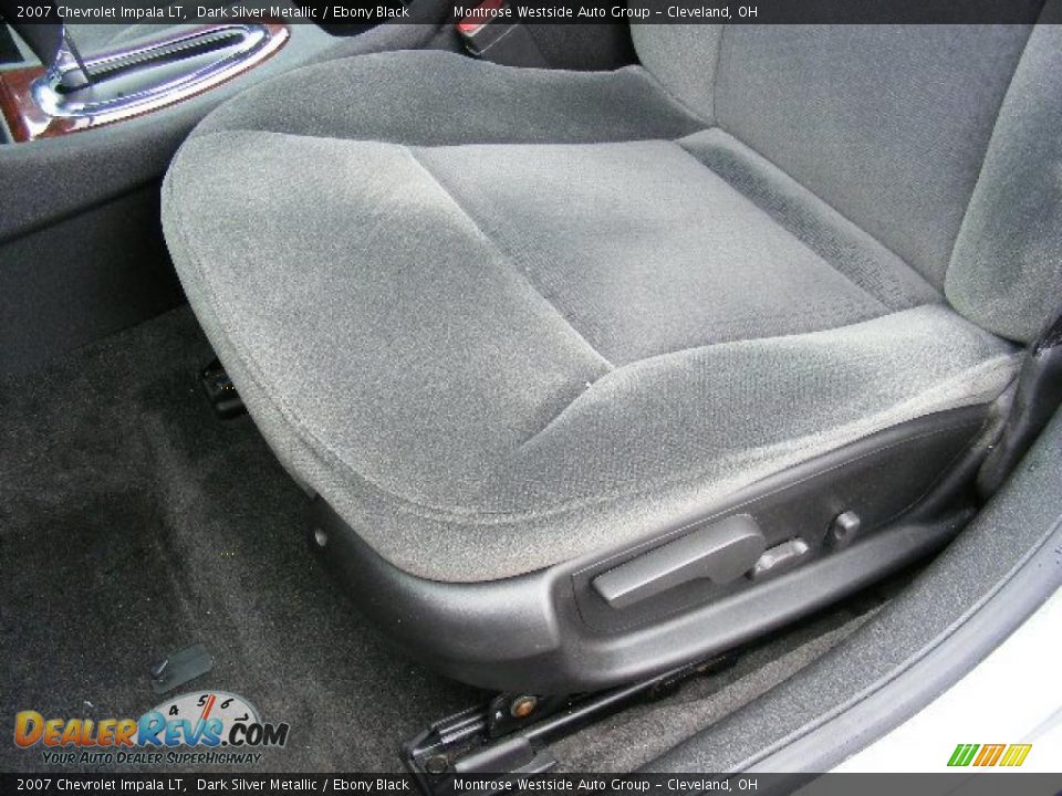 2007 Chevrolet Impala LT Dark Silver Metallic / Ebony Black Photo #10