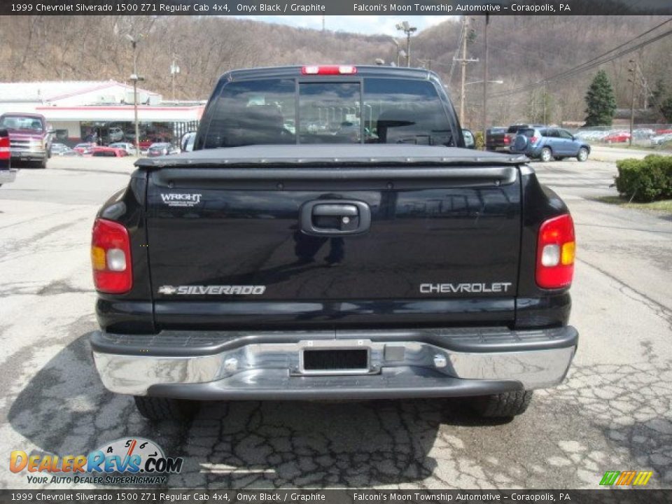 1999 Chevrolet Silverado 1500 Z71 Regular Cab 4x4 Onyx Black / Graphite Photo #3