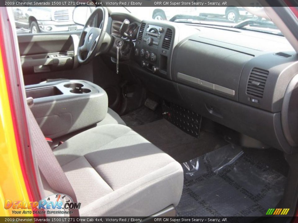 2009 Chevrolet Silverado 1500 LT Z71 Crew Cab 4x4 Victory Red / Ebony Photo #18