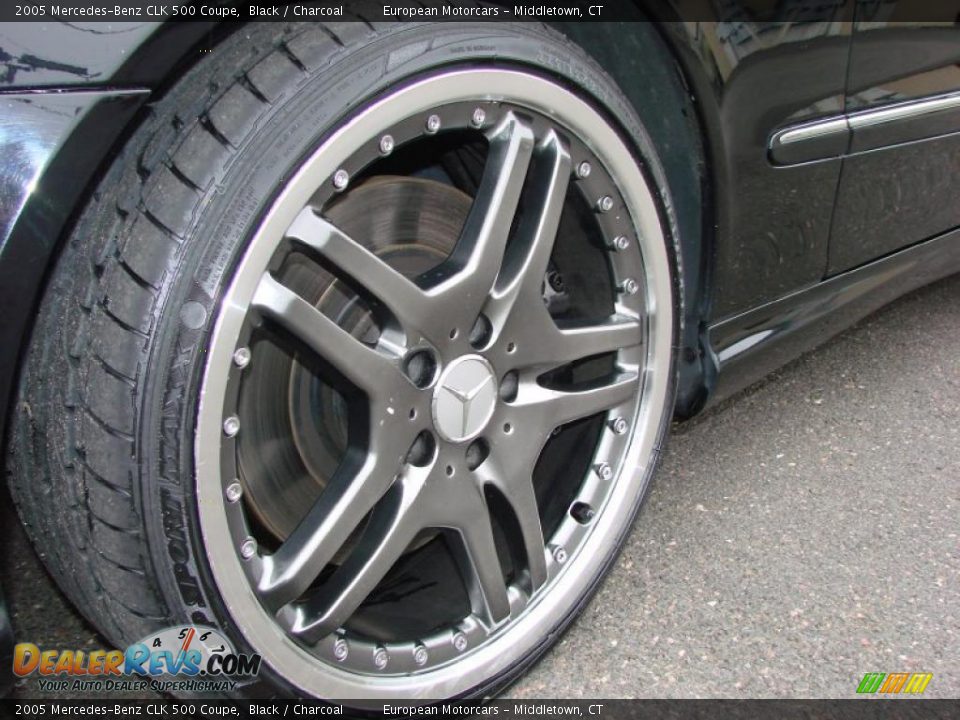 2005 Mercedes-Benz CLK 500 Coupe Black / Charcoal Photo #13