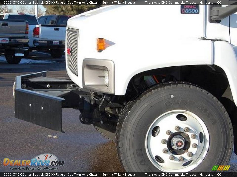 2009 GMC C Series Topkick C8500 Regular Cab Twin Axle Chassis Summit White / Neutral Photo #5