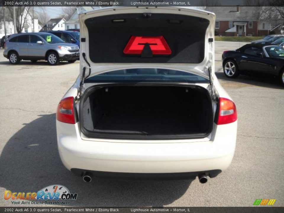 2002 Audi A6 3.0 quattro Sedan Pearlescent White / Ebony Black Photo #9