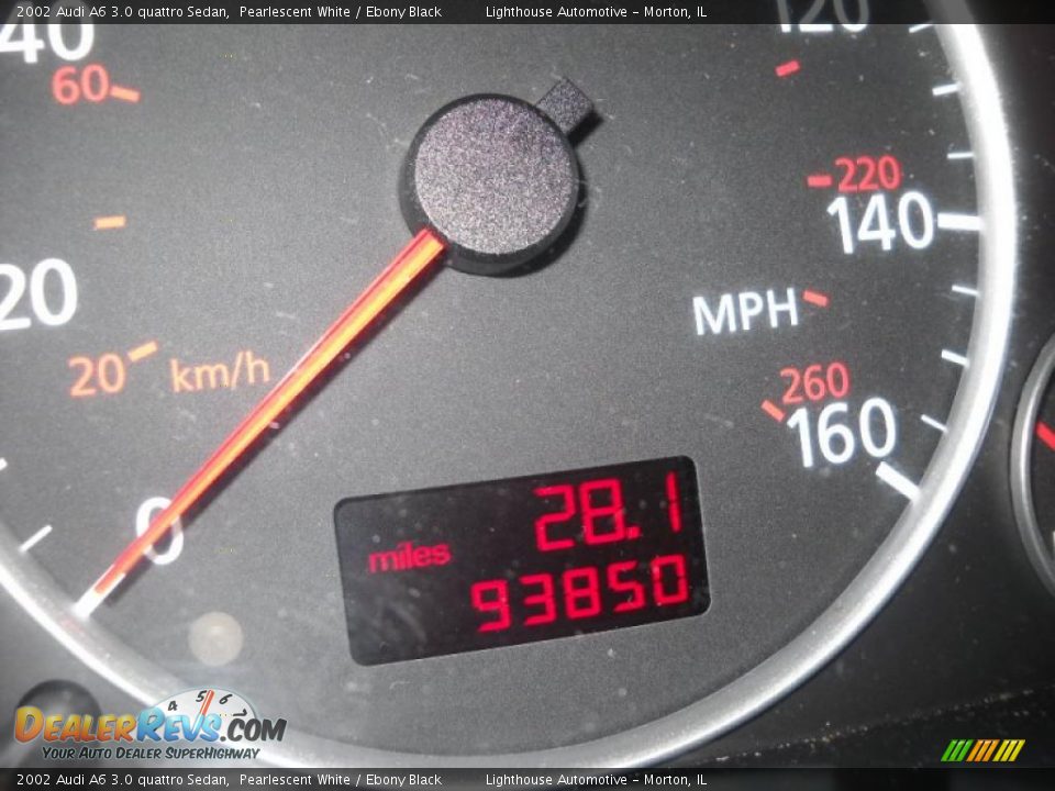 2002 Audi A6 3.0 quattro Sedan Pearlescent White / Ebony Black Photo #16