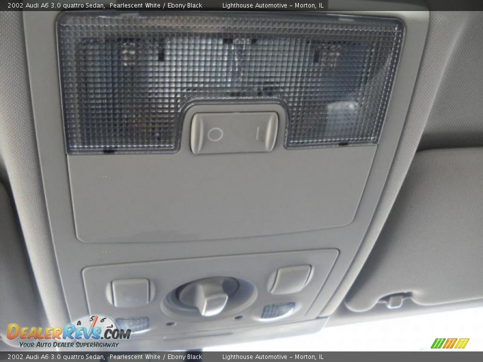 2002 Audi A6 3.0 quattro Sedan Pearlescent White / Ebony Black Photo #22