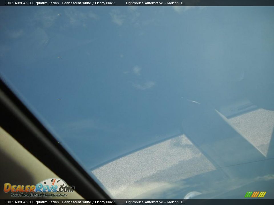 2002 Audi A6 3.0 quattro Sedan Pearlescent White / Ebony Black Photo #23