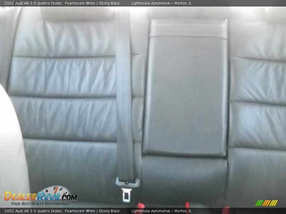 2002 Audi A6 3.0 quattro Sedan Pearlescent White / Ebony Black Photo #25