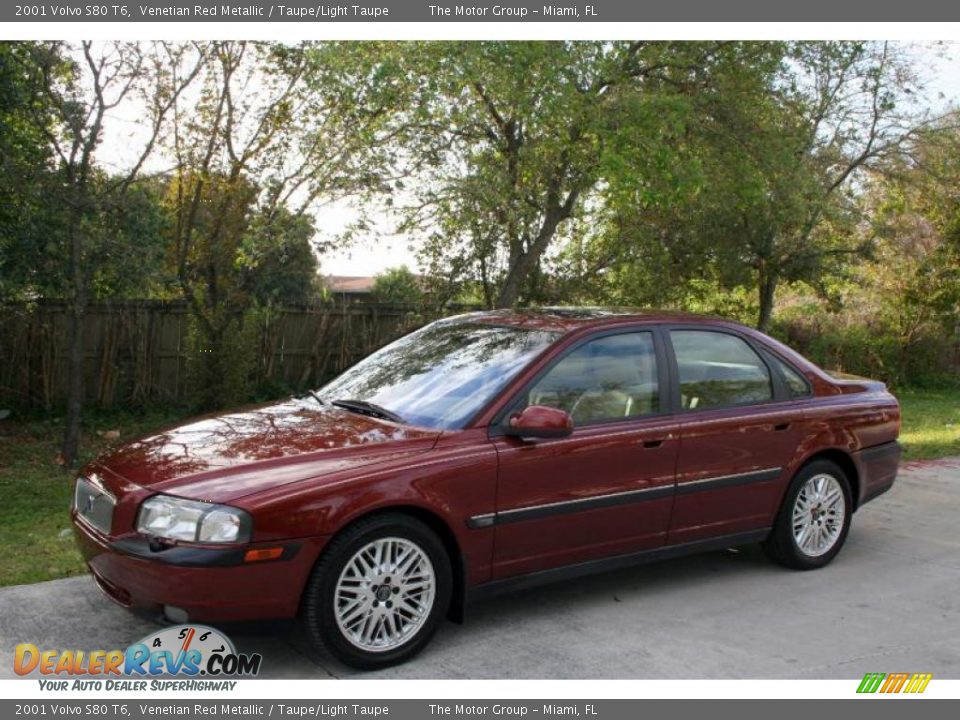 2001 Volvo S80 T6 Venetian Red Metallic / Taupe/Light Taupe Photo #2