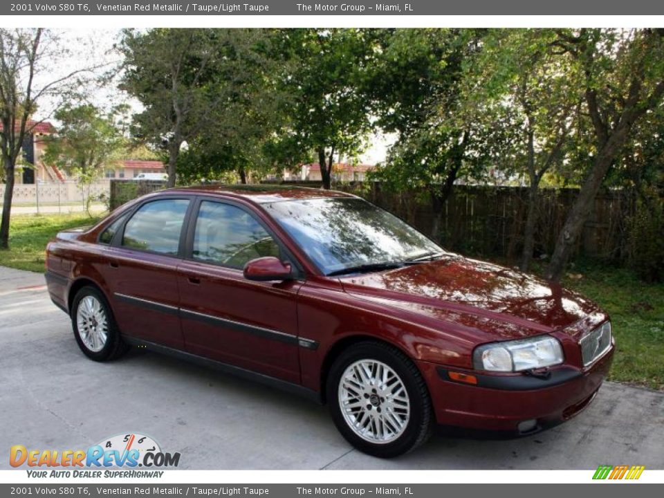 2001 Volvo S80 T6 Venetian Red Metallic / Taupe/Light Taupe Photo #13