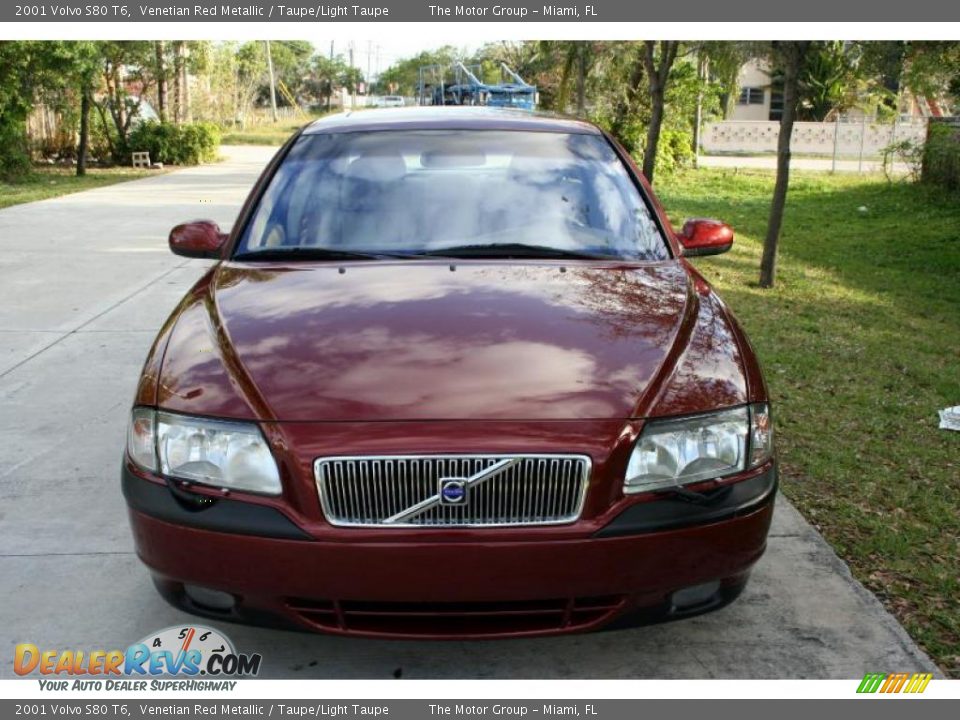 2001 Volvo S80 T6 Venetian Red Metallic / Taupe/Light Taupe Photo #16