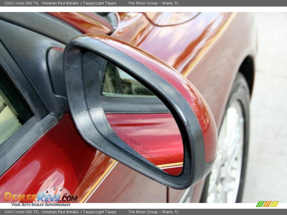 2001 Volvo S80 T6 Venetian Red Metallic / Taupe/Light Taupe Photo #22
