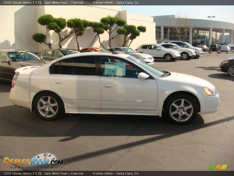 2003 Nissan Altima 3.5 SE Satin White Pearl / Charcoal Photo #6