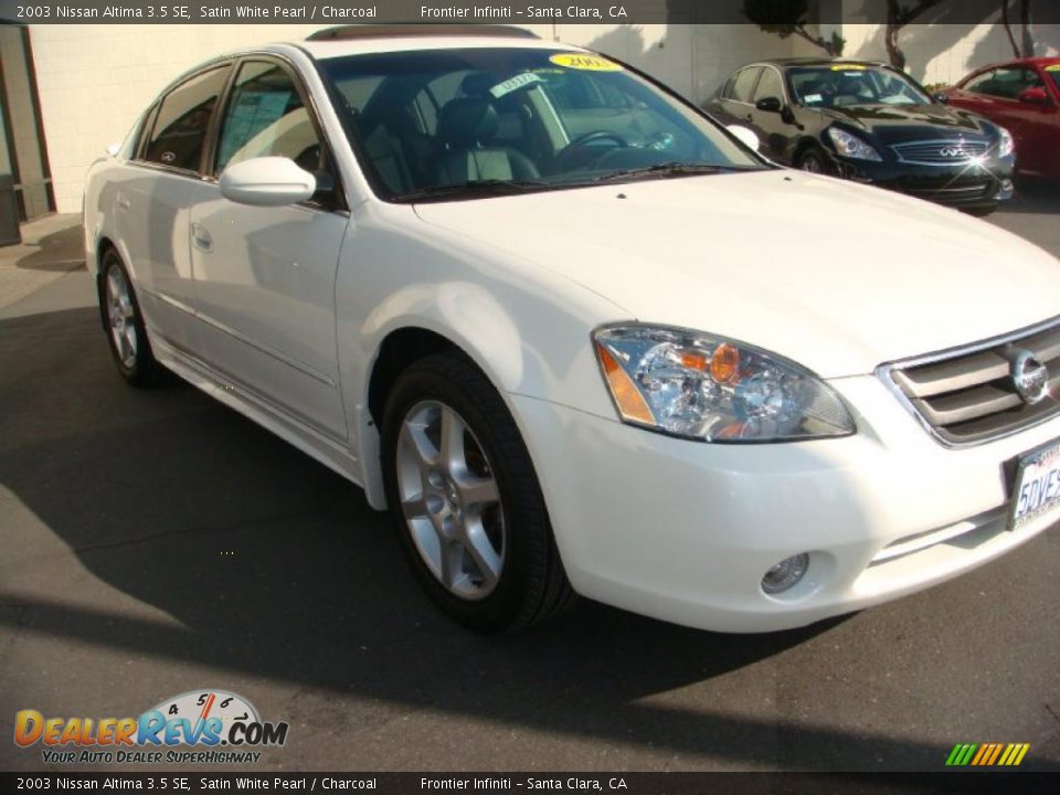 2003 Nissan Altima 3.5 SE Satin White Pearl / Charcoal Photo #7