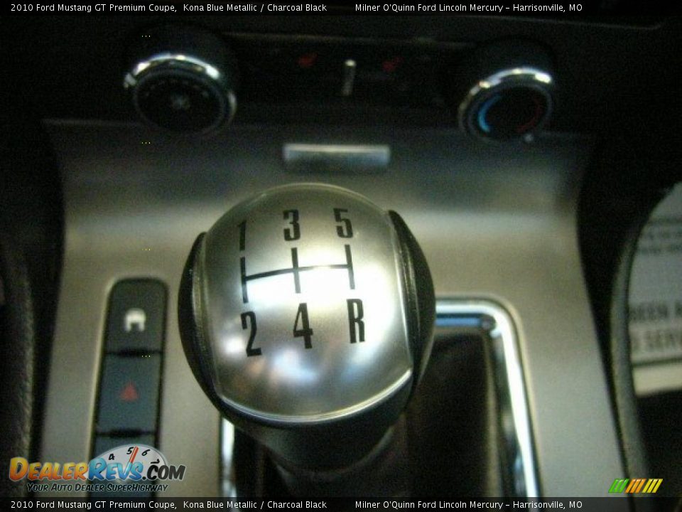 2010 Ford Mustang GT Premium Coupe Kona Blue Metallic / Charcoal Black Photo #15