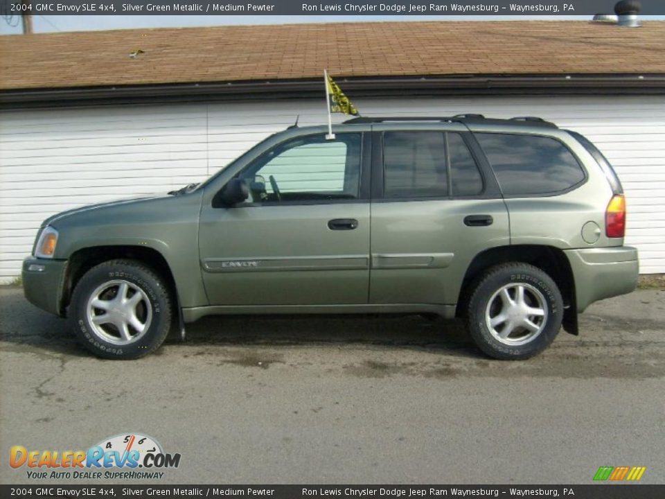 2004 GMC Envoy SLE 4x4 Silver Green Metallic / Medium Pewter Photo #2