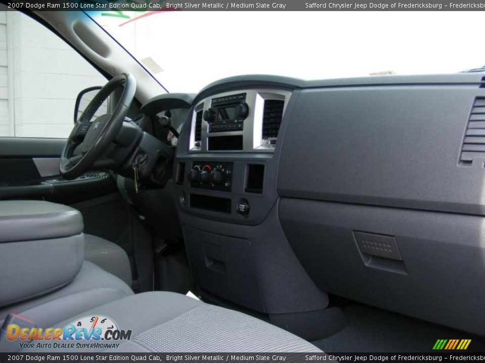 2007 Dodge Ram 1500 Lone Star Edition Quad Cab Bright Silver Metallic / Medium Slate Gray Photo #25