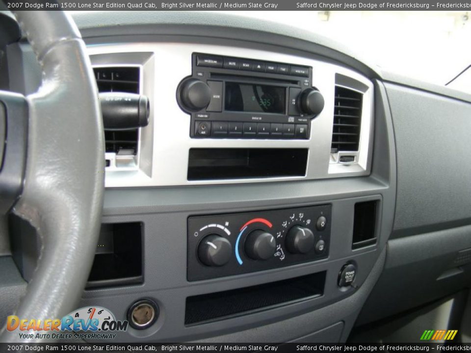 2007 Dodge Ram 1500 Lone Star Edition Quad Cab Bright Silver Metallic / Medium Slate Gray Photo #26