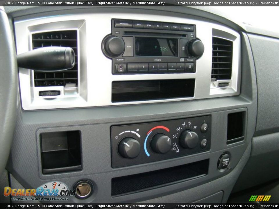 2007 Dodge Ram 1500 Lone Star Edition Quad Cab Bright Silver Metallic / Medium Slate Gray Photo #28