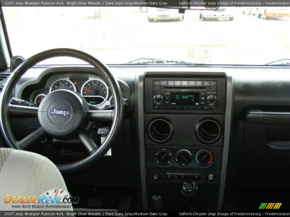 2007 Jeep Wrangler Rubicon 4x4 Bright Silver Metallic / Dark Slate Gray/Medium Slate Gray Photo #11