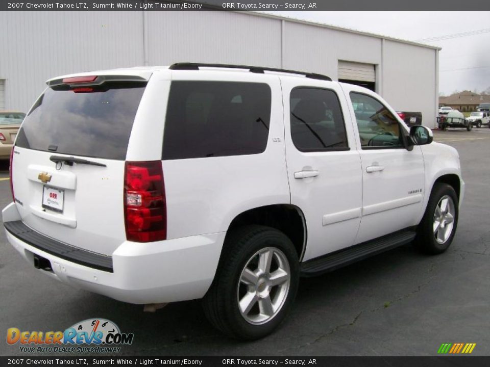 2007 Chevrolet Tahoe LTZ Summit White / Light Titanium/Ebony Photo #4