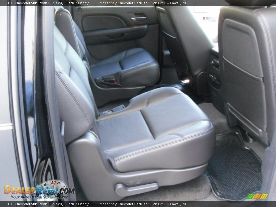 2010 Chevrolet Suburban LTZ 4x4 Black / Ebony Photo #21