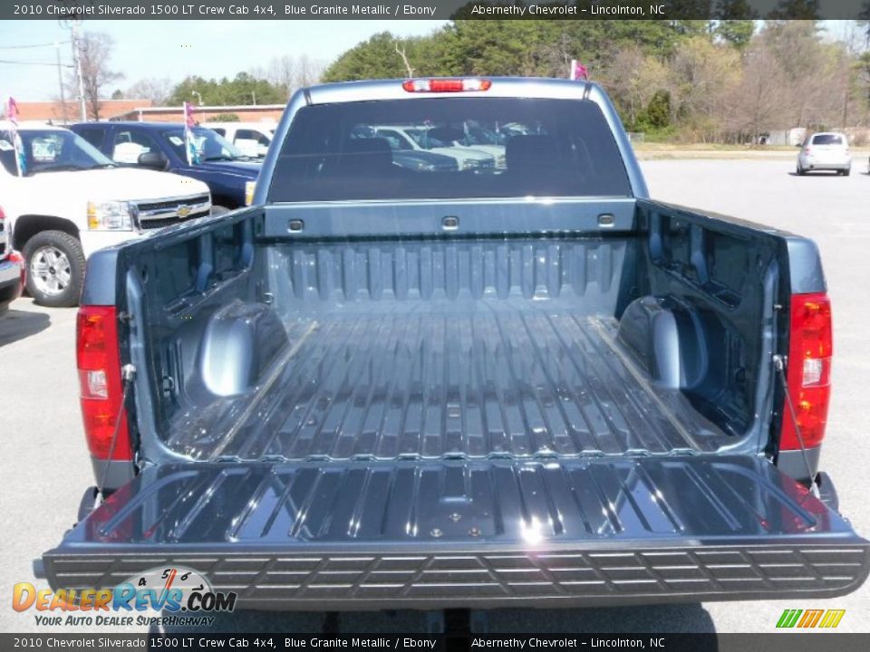 2010 Chevrolet Silverado 1500 LT Crew Cab 4x4 Blue Granite Metallic / Ebony Photo #4