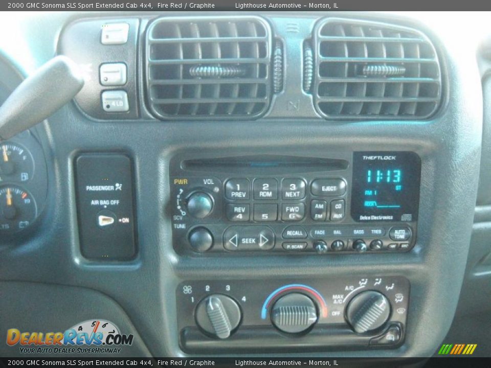 2000 GMC Sonoma SLS Sport Extended Cab 4x4 Fire Red / Graphite Photo #19