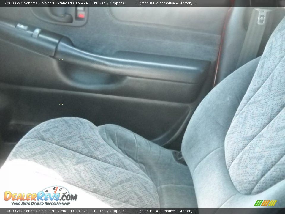 2000 GMC Sonoma SLS Sport Extended Cab 4x4 Fire Red / Graphite Photo #23