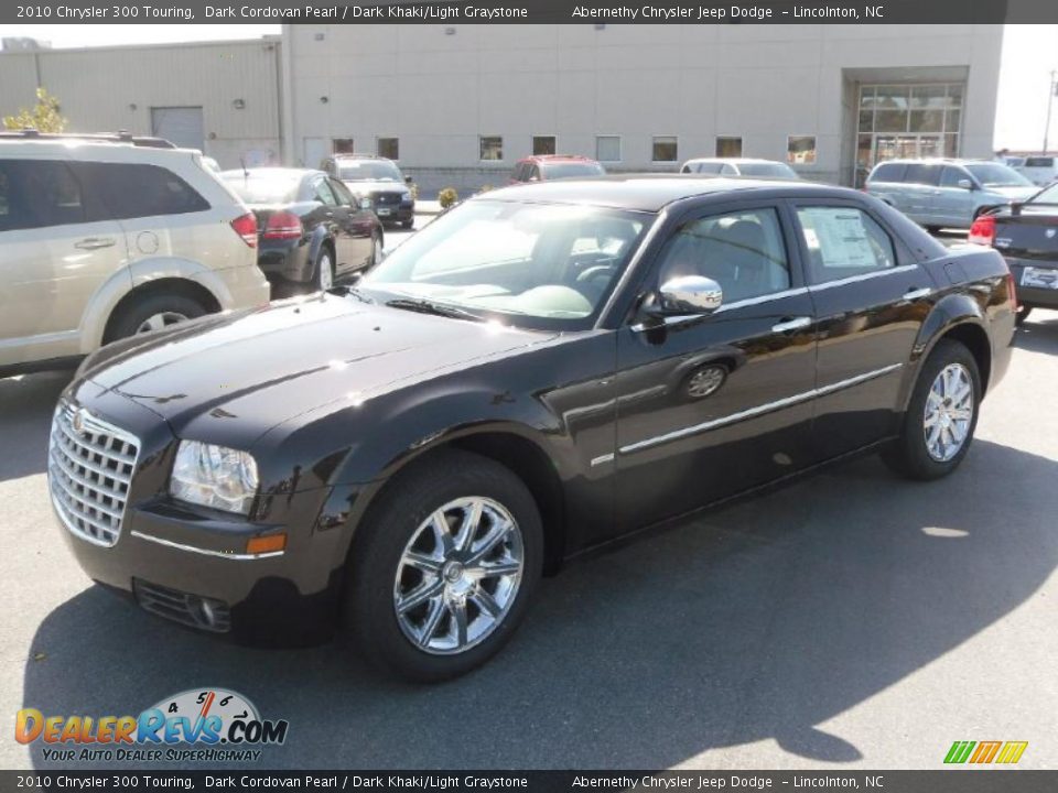 2010 Chrysler 300 Touring Dark Cordovan Pearl / Dark Khaki/Light Graystone Photo #1