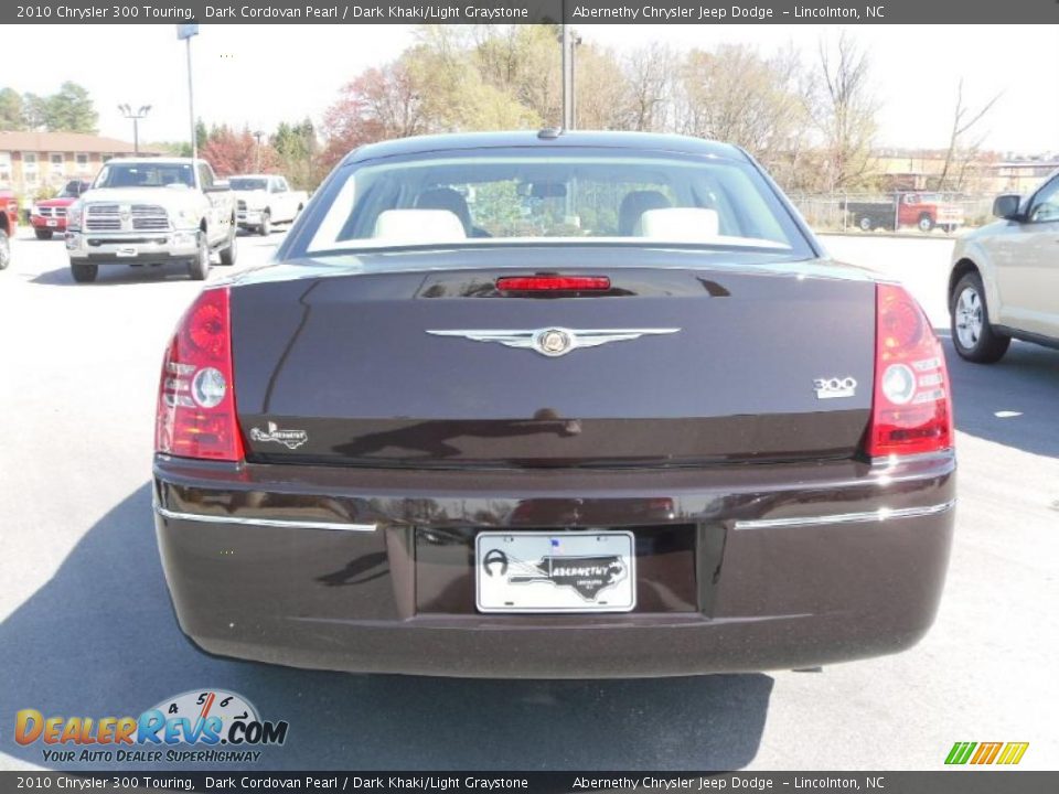2010 Chrysler 300 Touring Dark Cordovan Pearl / Dark Khaki/Light Graystone Photo #3