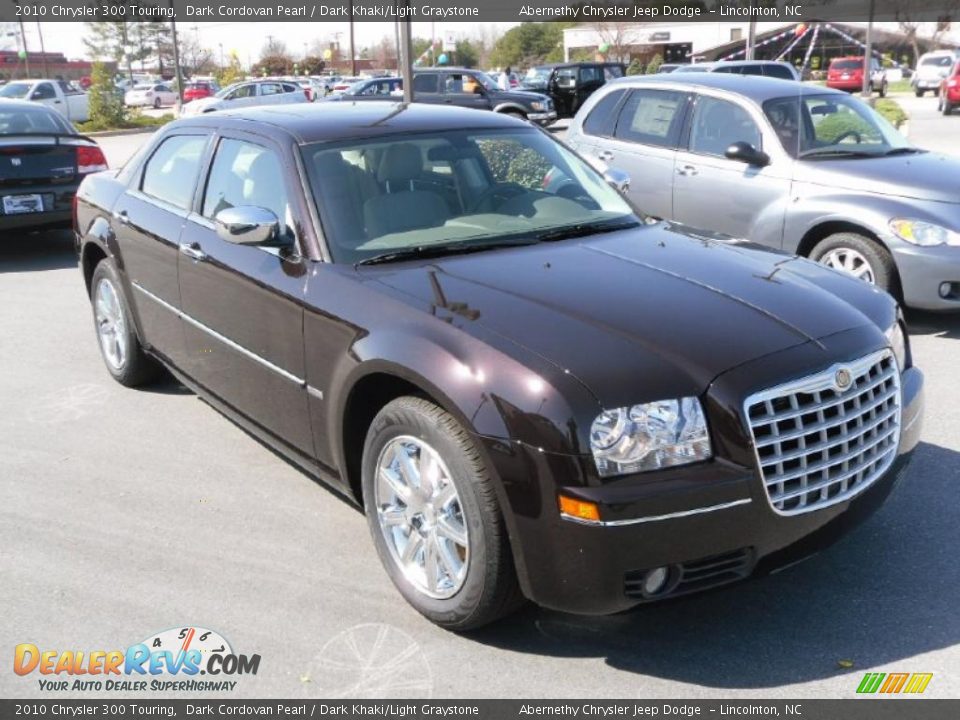 2010 Chrysler 300 Touring Dark Cordovan Pearl / Dark Khaki/Light Graystone Photo #5