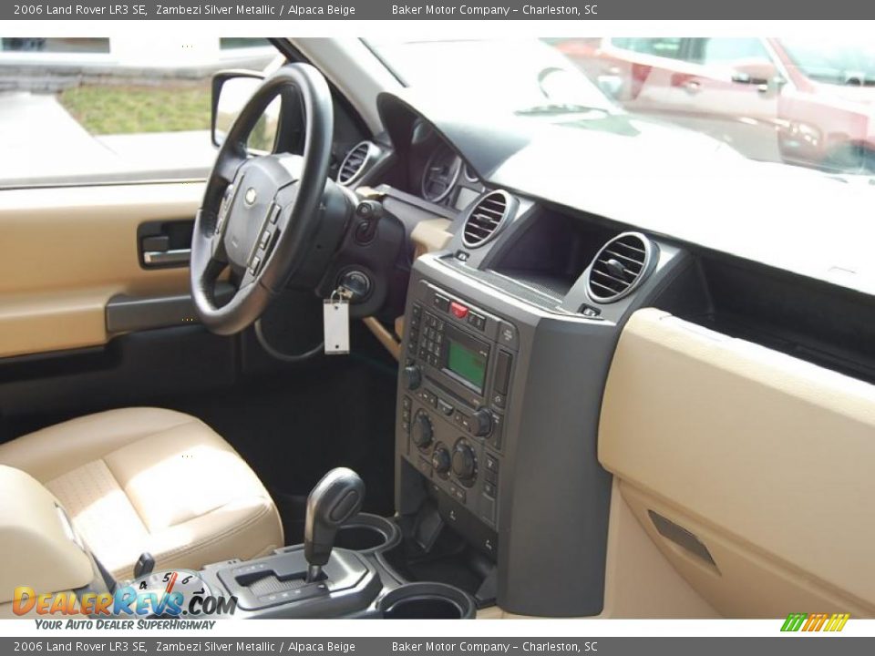 2006 Land Rover LR3 SE Zambezi Silver Metallic / Alpaca Beige Photo #11