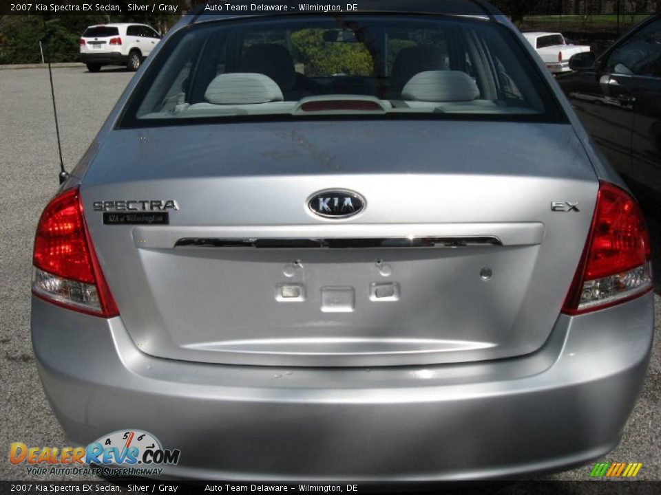 2007 Kia Spectra EX Sedan Silver / Gray Photo #6