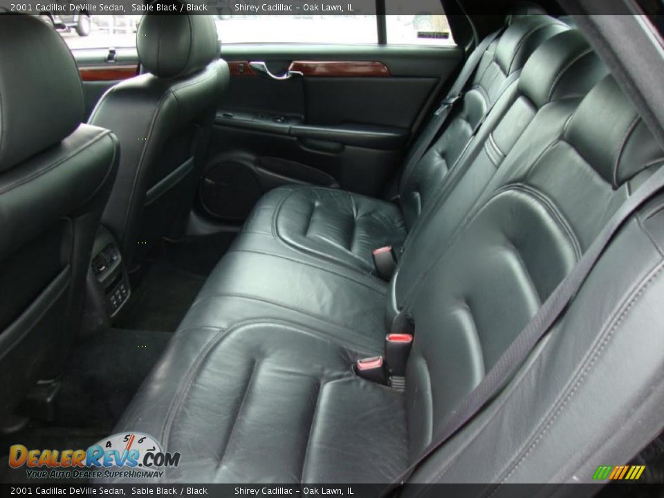 2001 Cadillac DeVille Sedan Sable Black / Black Photo #8