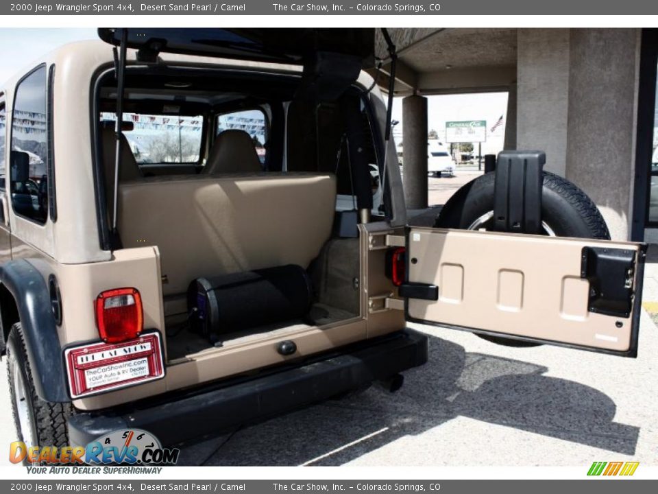 2000 Jeep Wrangler Sport 4x4 Desert Sand Pearl / Camel Photo #12