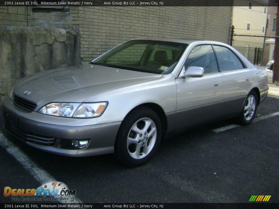 2001 Lexus ES 300 Millenium Silver Metallic / Ivory Photo #2