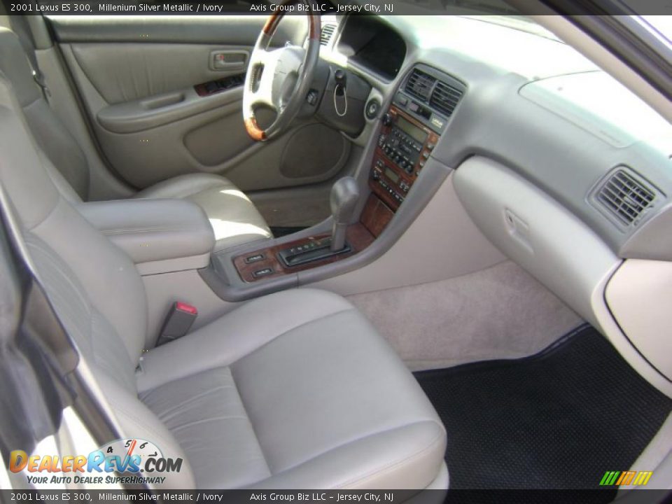 2001 Lexus ES 300 Millenium Silver Metallic / Ivory Photo #11