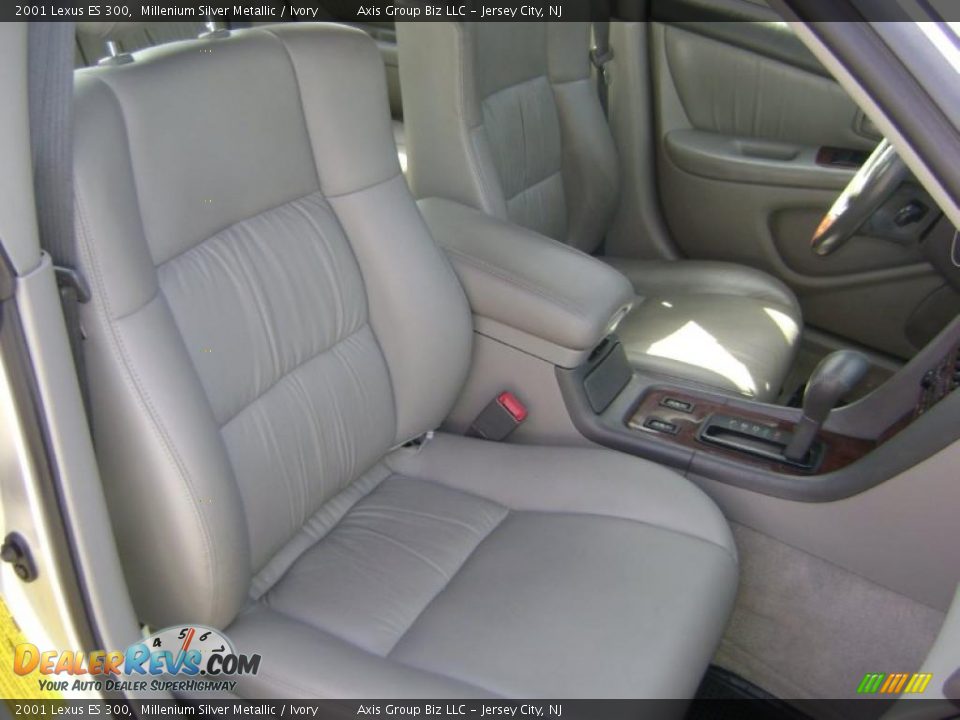2001 Lexus ES 300 Millenium Silver Metallic / Ivory Photo #12