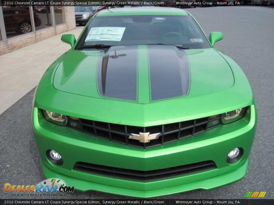 2010 Chevrolet Camaro LT Coupe Synergy Special Edition Synergy Green Metallic / Black/Green Photo #3