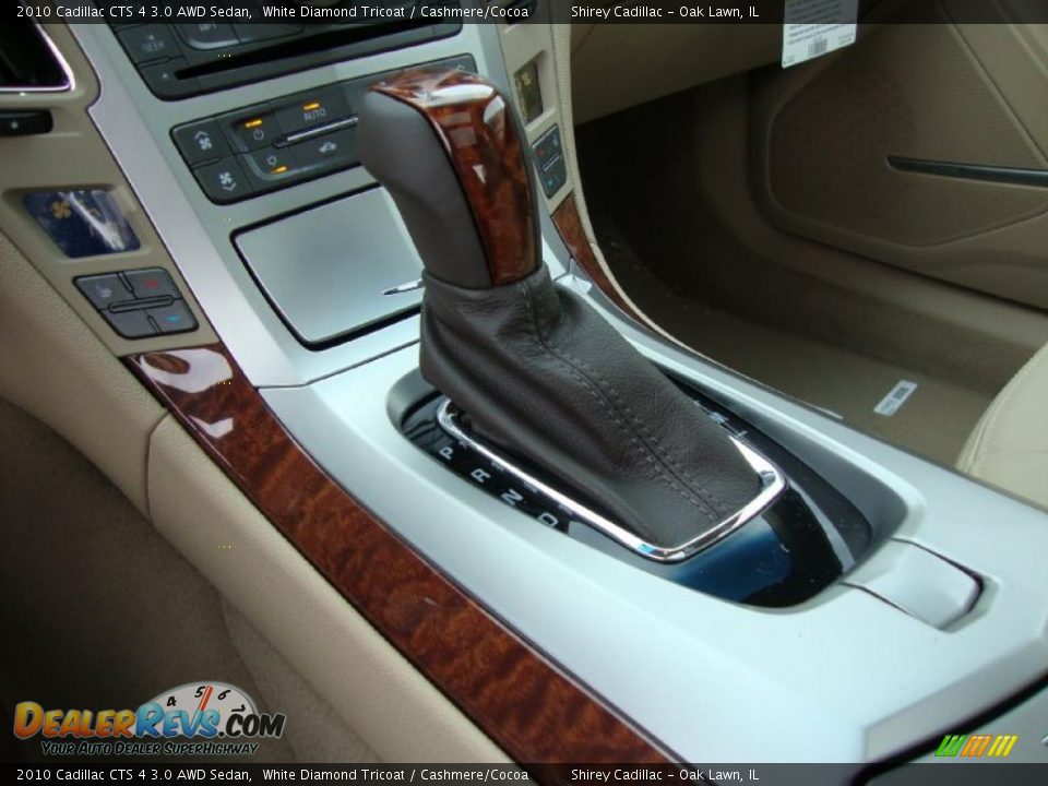 2010 Cadillac CTS 4 3.0 AWD Sedan White Diamond Tricoat / Cashmere/Cocoa Photo #17