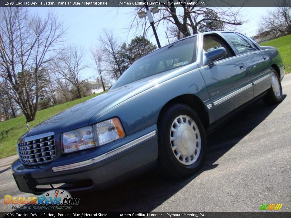 1999 Cadillac DeVille Sedan Parisian Blue / Neutral Shale Photo #1