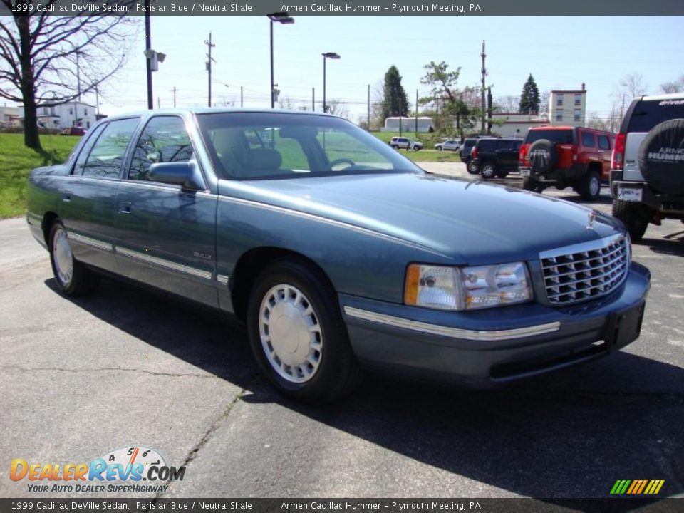 1999 Cadillac DeVille Sedan Parisian Blue / Neutral Shale Photo #5