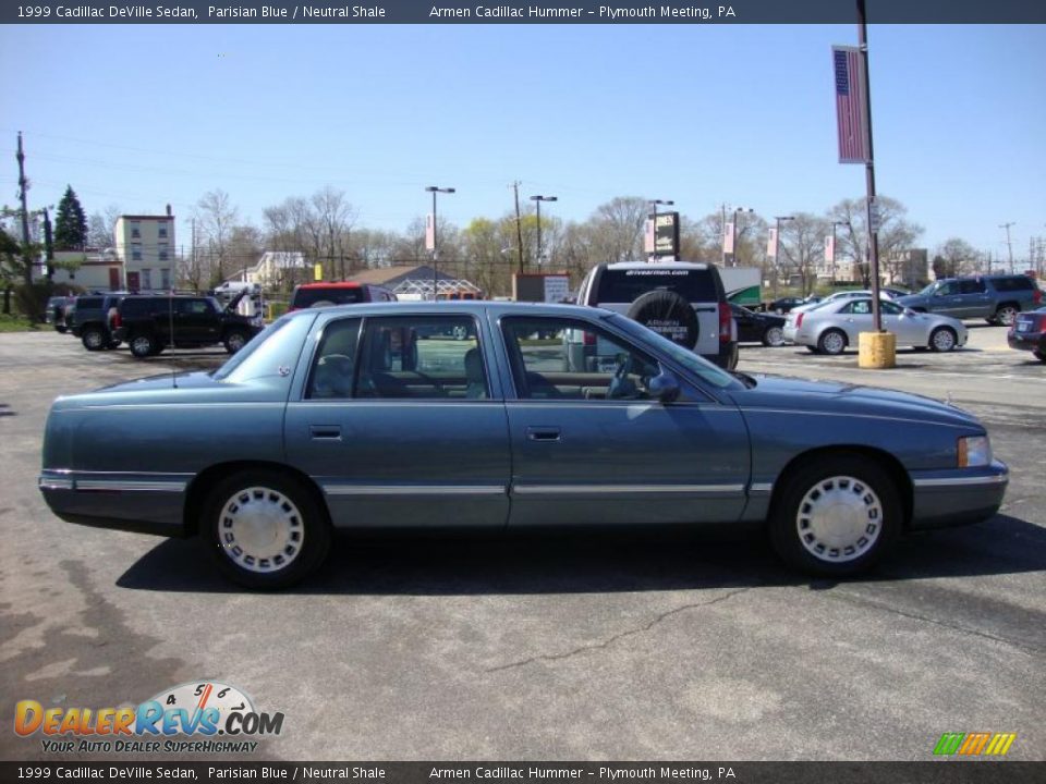 1999 Cadillac DeVille Sedan Parisian Blue / Neutral Shale Photo #6