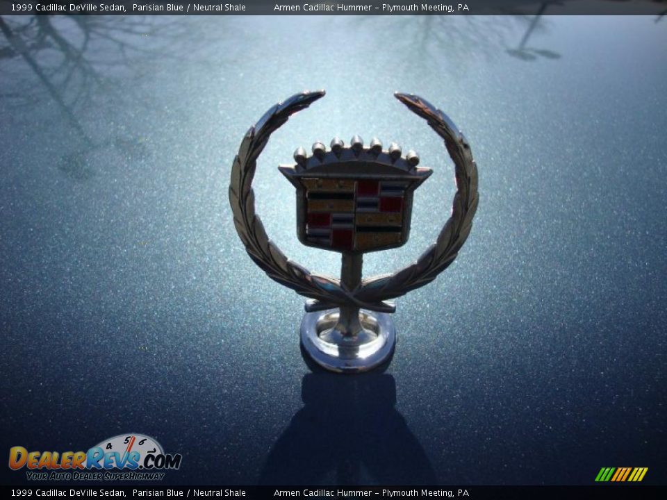 1999 Cadillac DeVille Sedan Parisian Blue / Neutral Shale Photo #30