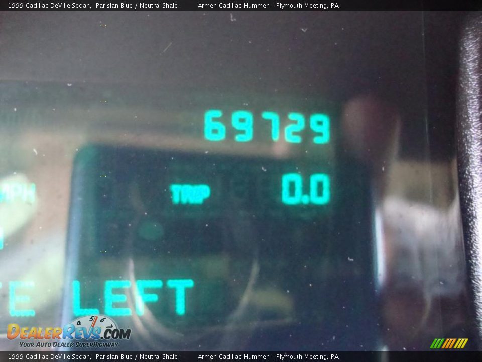 1999 Cadillac DeVille Sedan Parisian Blue / Neutral Shale Photo #33