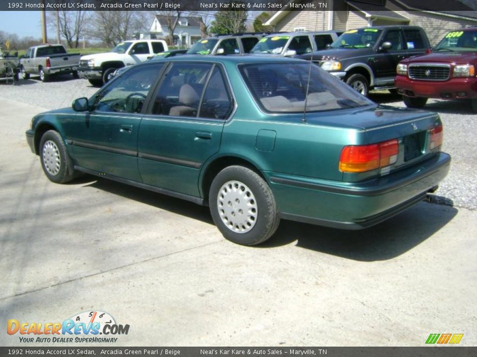 1992 Honda Accord LX Sedan Arcadia Green Pearl / Beige Photo #9