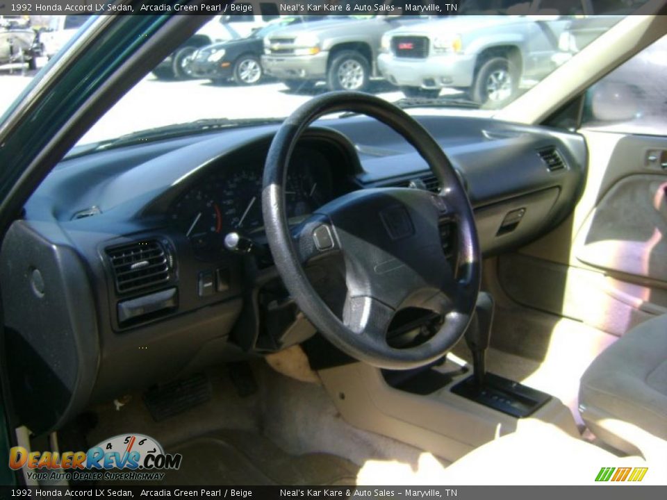 1992 Honda Accord LX Sedan Arcadia Green Pearl / Beige Photo #18