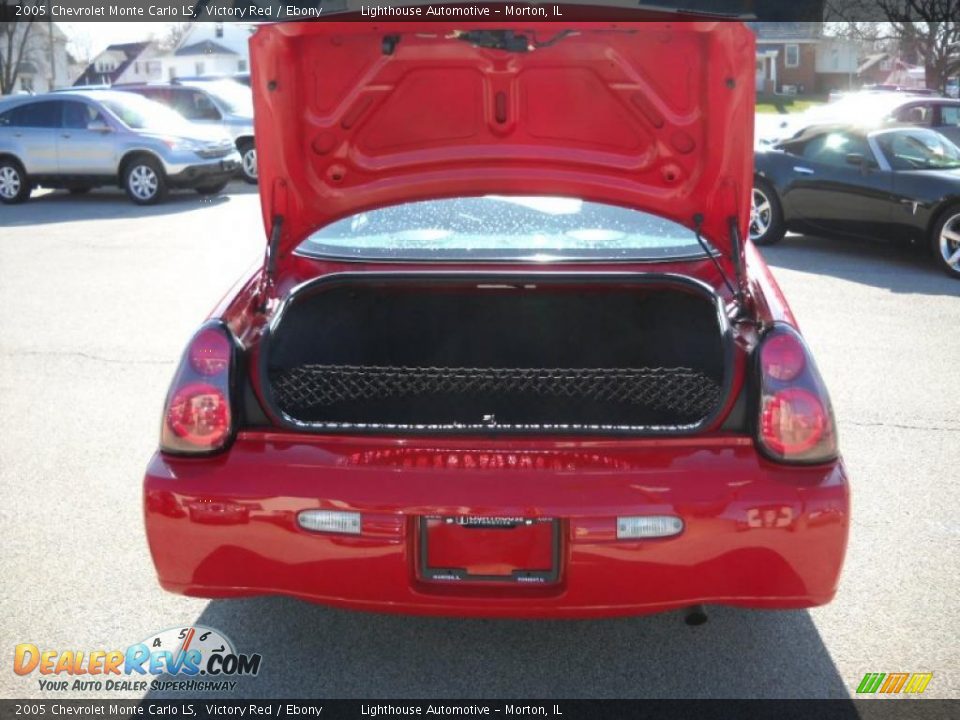2005 Chevrolet Monte Carlo LS Victory Red / Ebony Photo #9